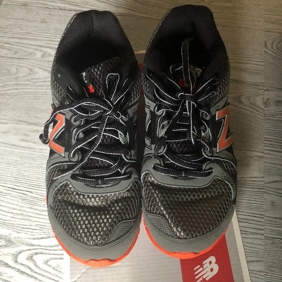 New Balance 750 Grade School Sneakers - Picture 3 of 7